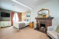 The Peppermill Town House Hotel & Restaurant