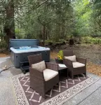 Cozy Forest Escape w/ Hot Tub • Private Trails & Gnome Walk • Near Beach