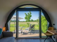 Couple Retreat at Unique Nature Lodge Hotels in Dalerveen