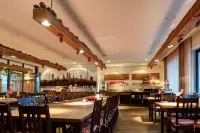 Boutique by EMPA - breakfast