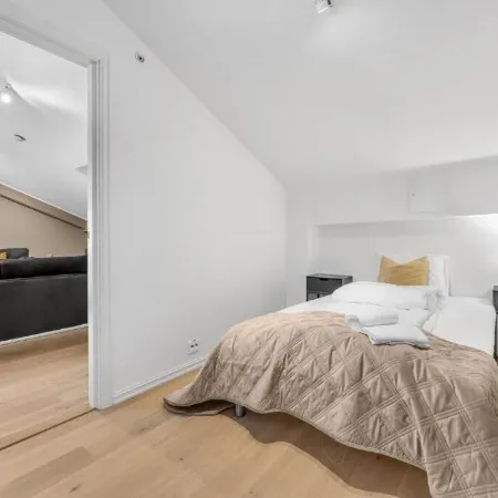70 Degrees North City Apartments