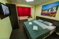 Navigator Hotel - 山景