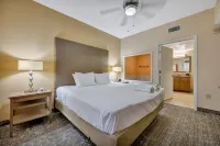 2BR With Jacuzzi Arcade 10 Mins to Parks - Apartments