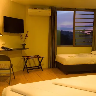 City Center Hotel Các khách sạn gần Nhà trắng Laperal