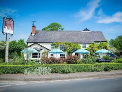The Cricketers Clavering