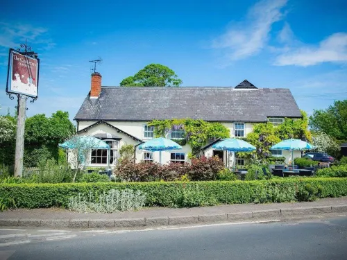 The Cricketers Clavering