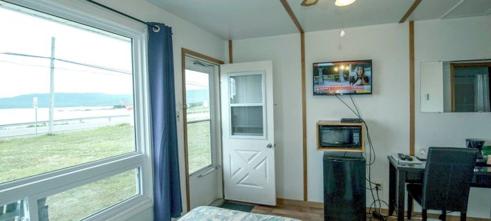 Sea Breeze Cottages Hotels in Victoria County