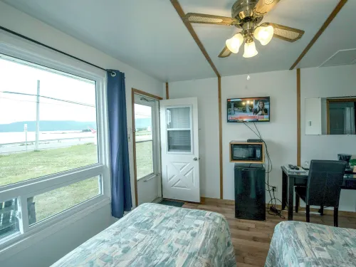 Sea Breeze Cottages