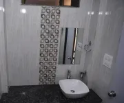 Hotel Ranjan Deluxe - 3-Star