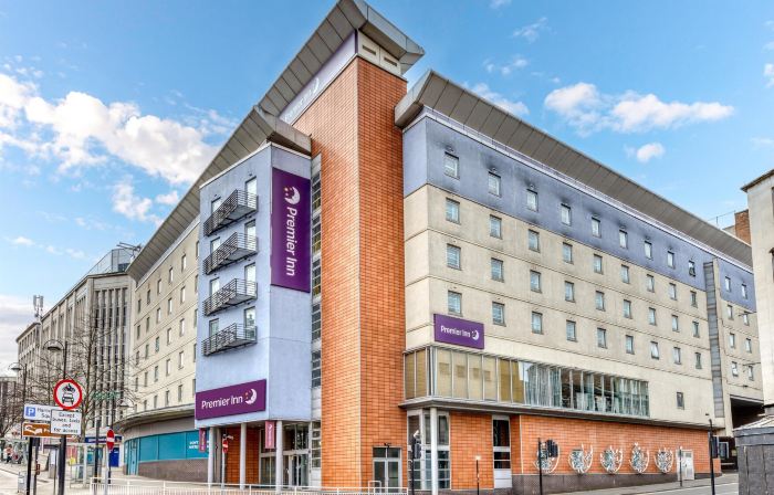 Premier Inn Sheffield City Centre (Angel Street)