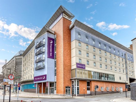 Premier Inn Sheffield City Centre (Angel Street)