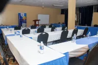 Hotel Redcliff - 2-Star