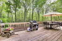 Cozy Bear Den Cabin | Game Room and Golf Cart - Homestays