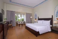 Laxminarayan Palace Hotel, Vadodara by Royal Orchid Hotels - スパ