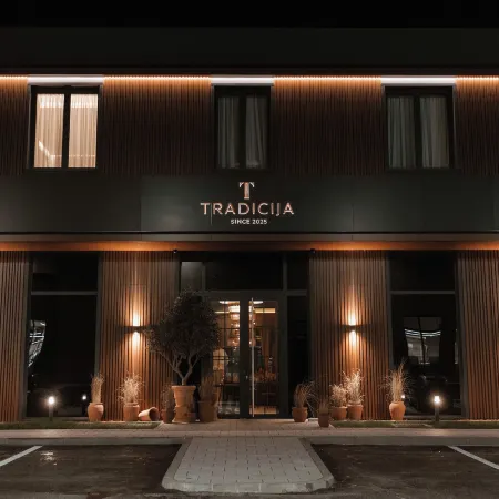 Tradicija Hotel