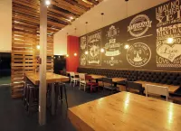 Stay Rio Tijuana Hotel - 2-Star
