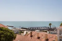 Seaside Family Stays | Walk to the Beach, Caxias - Bãi biển