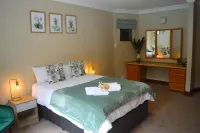 Guesthouse Charis - Bergblick