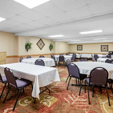 Comfort Inn at Thousand Hills