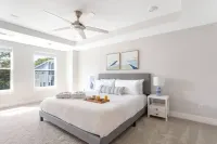 The Trendy in Park Circle Mins to DT Chs & Beach - Homestays