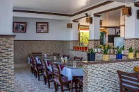 Mandarin Resort - Kaluk - Homestays