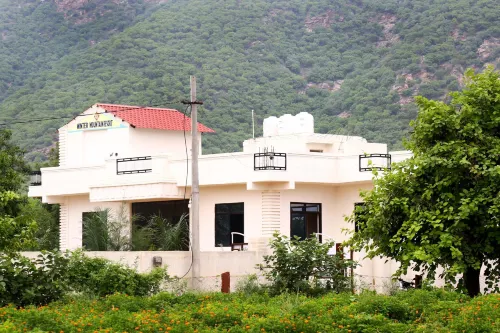 Winter Mountain Resort - Gym