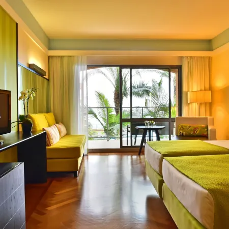 Pestana Promenade Ocean Resort Hotel