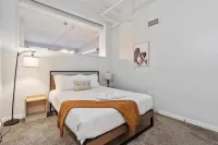 CozySuites at the Block - Holiday Apartments