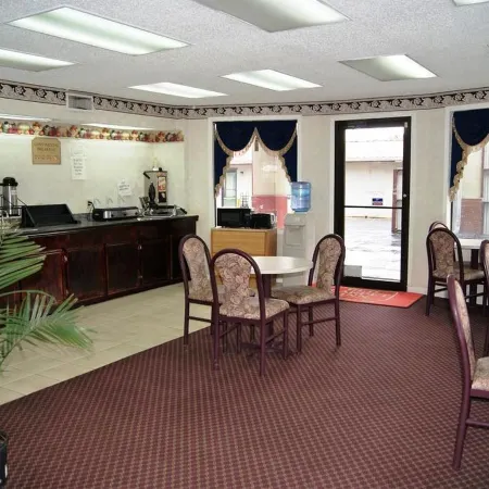 Red Carpet Inn - Natchez