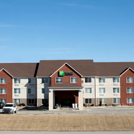Holiday Inn Express & Suites MARYVILLE by IHG