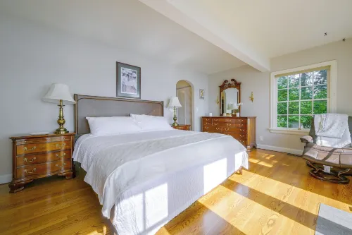 Charming Waterfront Home With Mt Rainier View - 3 звезды