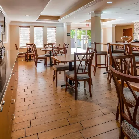 Comfort Inn & Suites Bradenton North I-75