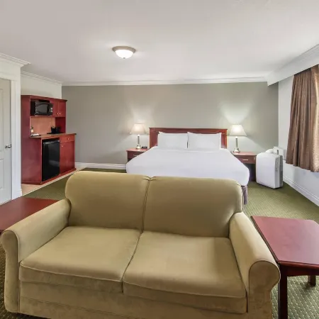 Quality Inn & Suites