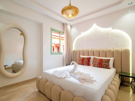 Hivernage Luxury Studio - Pool & Garden