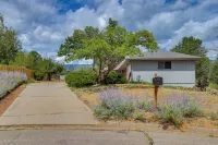 Mid-century Home on Canyon-edge With Stellar Views - Wifi