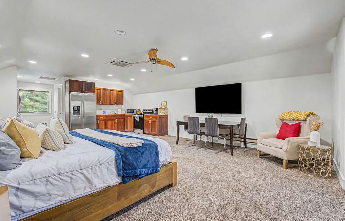 Cozy Studio • Trail Access • Walk to Payette Lake