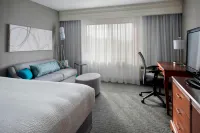 Courtyard Lebanon - Gym