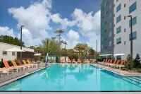 Element by Marriott Orlando at SeaWorld - Kitchens