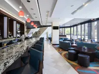 Charleston Marriott Town Center Hotels near State Museum