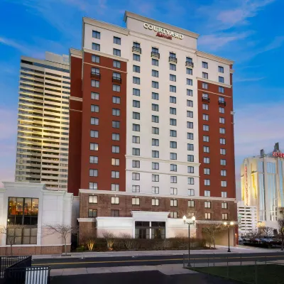 Courtyard Atlantic City Beach Block Hotels near Atlantic City Outlets - The Walk