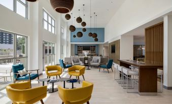 Element Charleston Airport