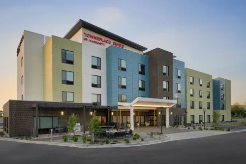 TownePlace Suites Coeur d'Alene - Mountain view