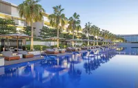 Al Zorah Beach Resort - Luxury