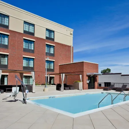 Hampton Inn & Suites Chapel Hill-Carrboro/Downtown