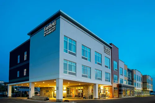 Fairfield Inn & Suites Duluth Waterfront - Kylpyammeita