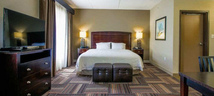 Hampton Inn & Suites Flowery Branch Lake Lanier Hôtels à&nbsp;: Comte de Hall