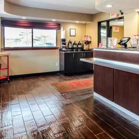 Red Roof Inn Detroit - Troy