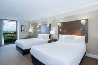 Sandman Signature Vancouver Airport Hotel & Resort - 4 estrellas