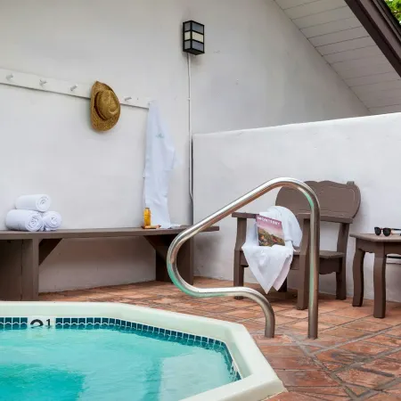 Hotel Pacific