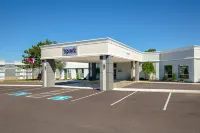Spark by Hilton Owen Sound - Bãi đậu xe